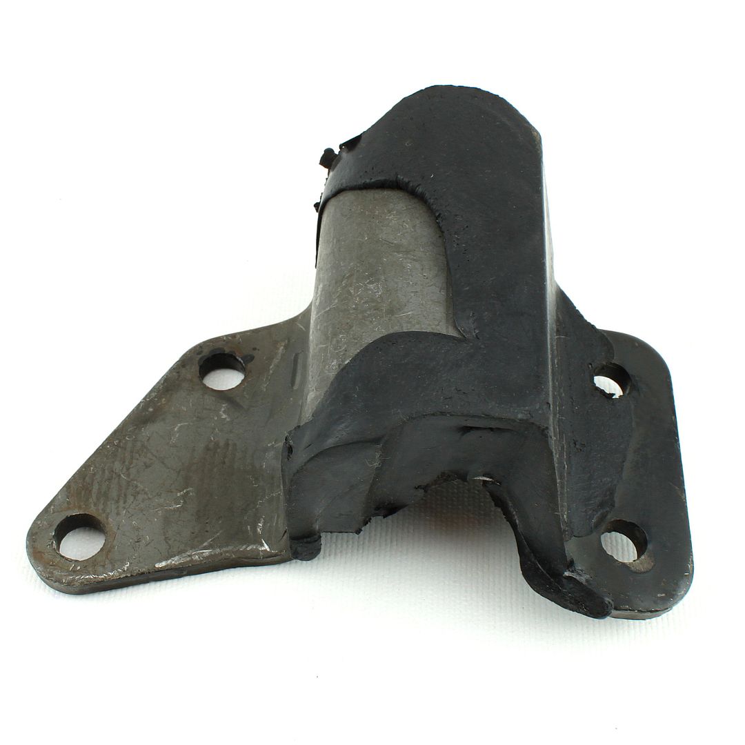 55 56 57 Chevy Auto Powerglide Transmission Mount LEFT eBay